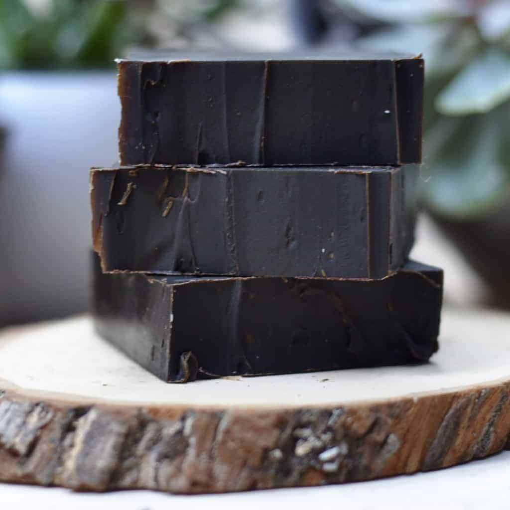 modeled afer the old fashioned pine tar soap recipe this bar is just like the original, its brownish black and it has a strong scent that smells like pine tar