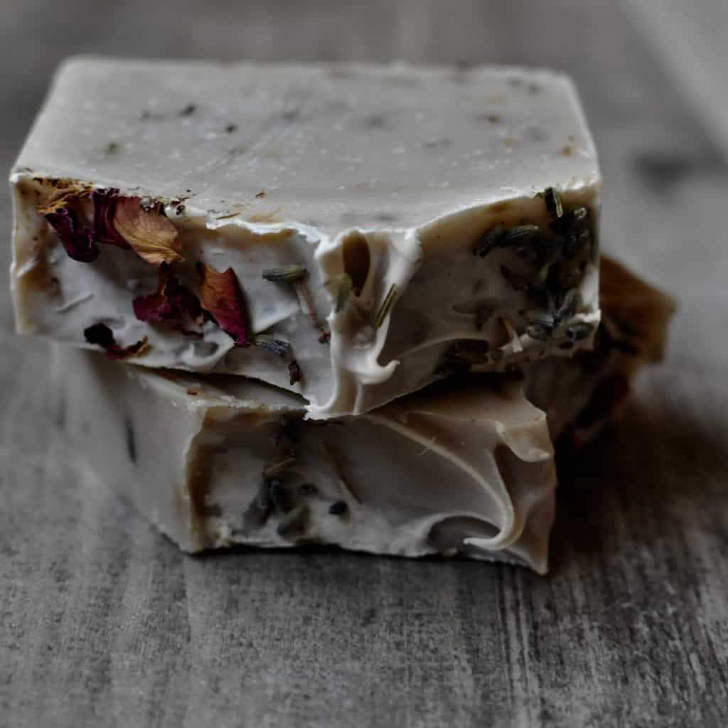 our handmade lavender soap contains spearmint essential oils and is hand cut made using the cold process method